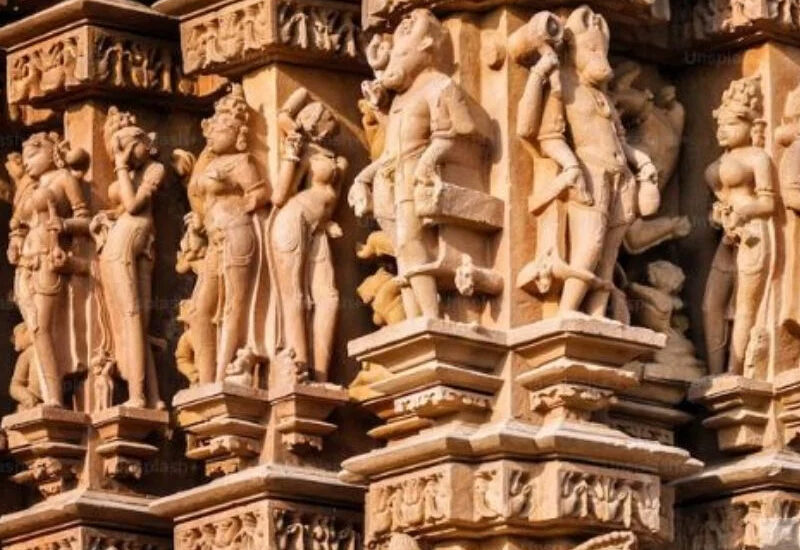 03 Nights & 04 Days Jabalpur-Khajuraho